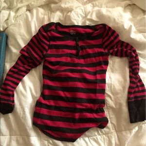 Long sleeved tee Y2K style